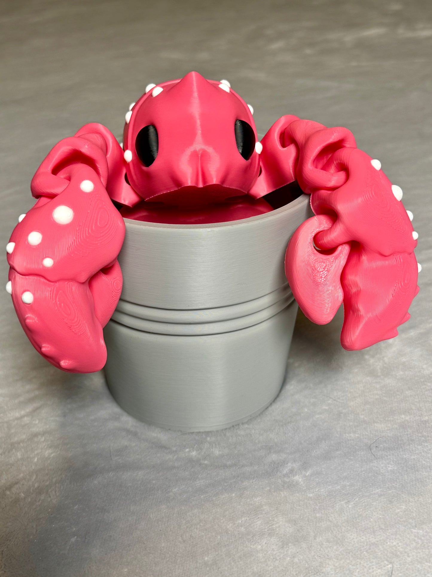 Jumbo Lobster w/Bucket